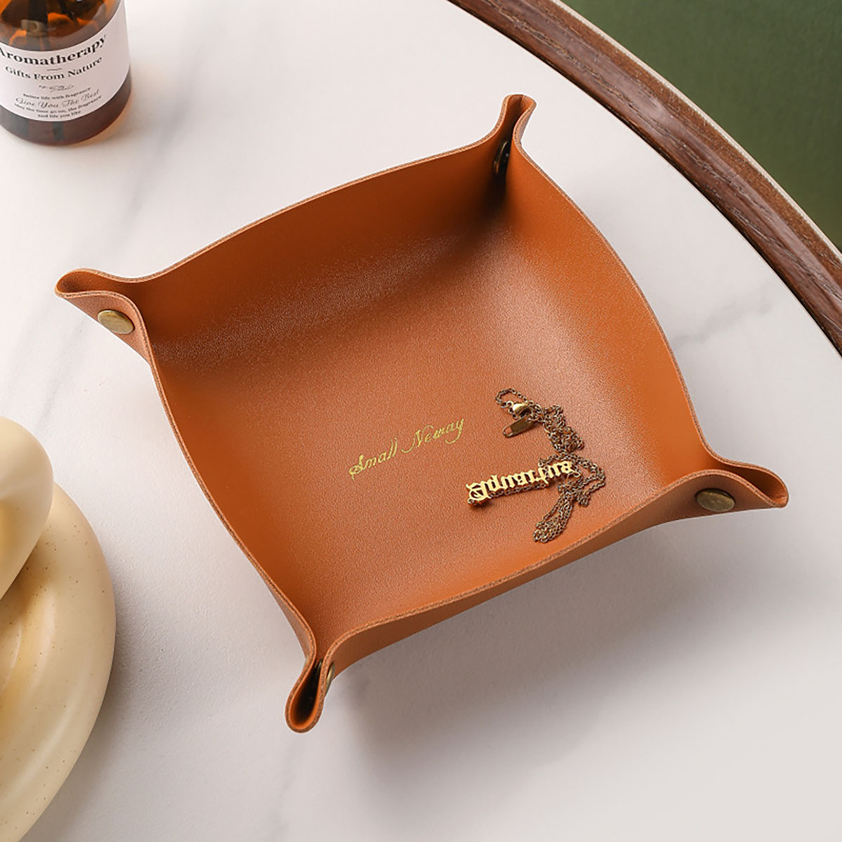 북유럽 스타일 가죽 스토리지 트레이 데스크탑 주최자 키 - Jewelry Making Tray 리뷰 및 가격