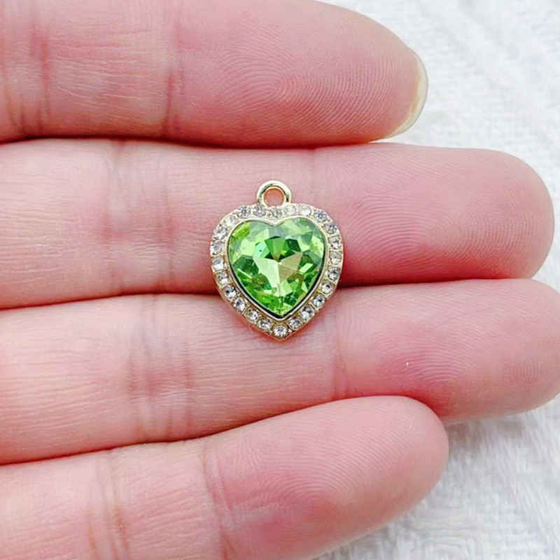 10개 하트 모양의 화려한 보석 펜던트, 신선한 스타일 - Jewelry Making Party 리뷰 및 가격