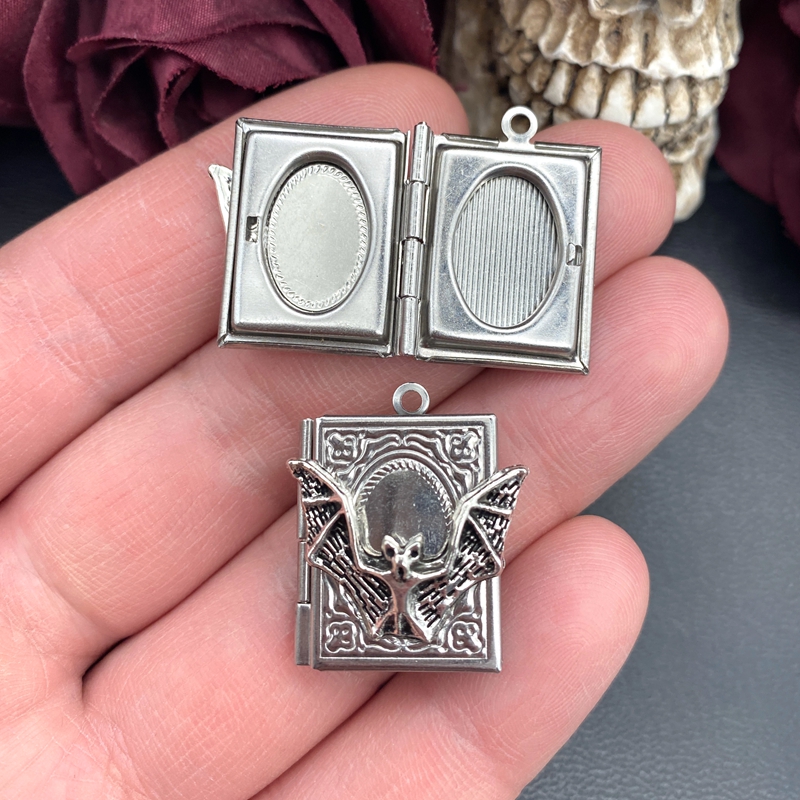 2pcs 27*22mm 박쥐 책 로켓 매력 스테인레스  - Jewelry Making Books 리뷰 및 가격